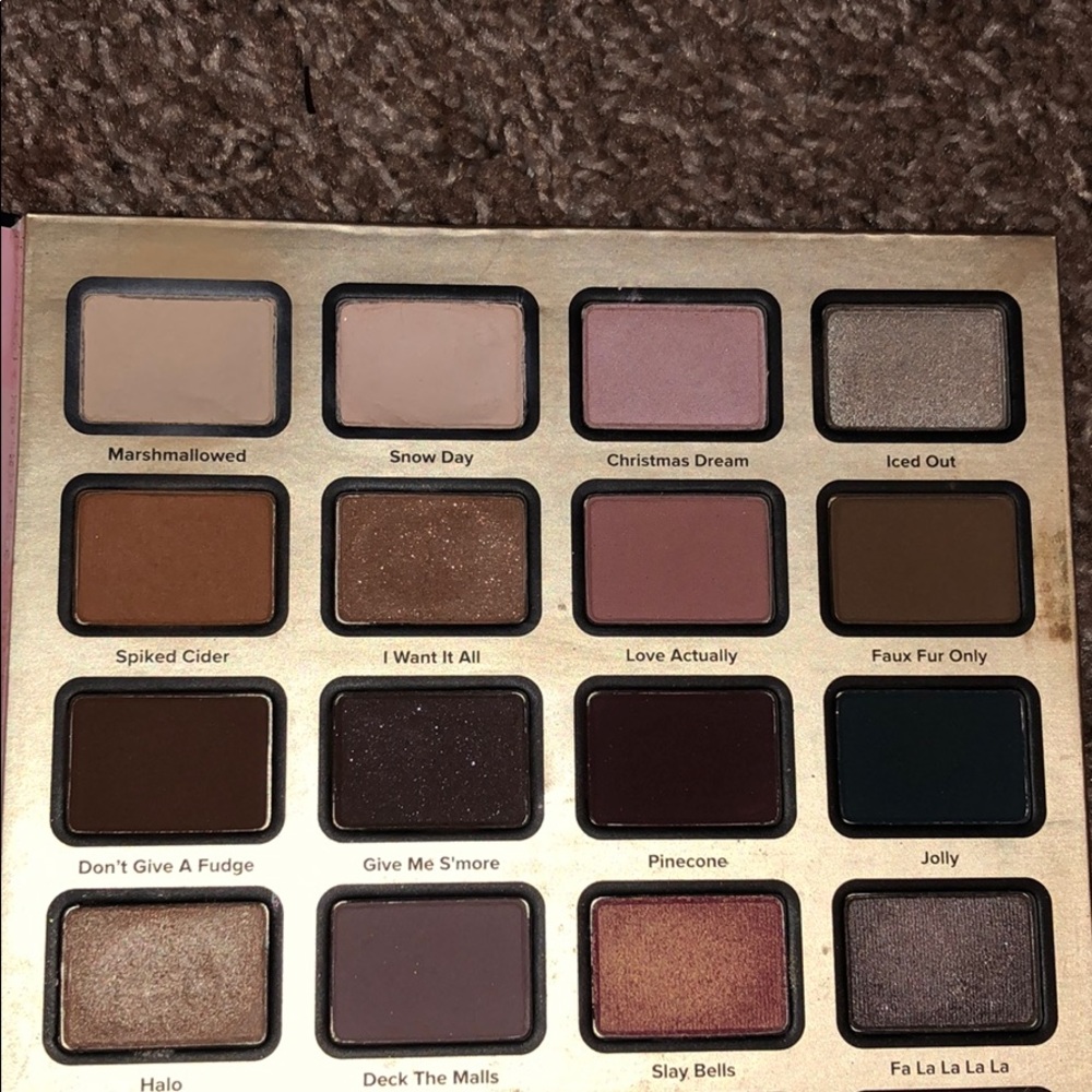 Too faced eyeshadow palette